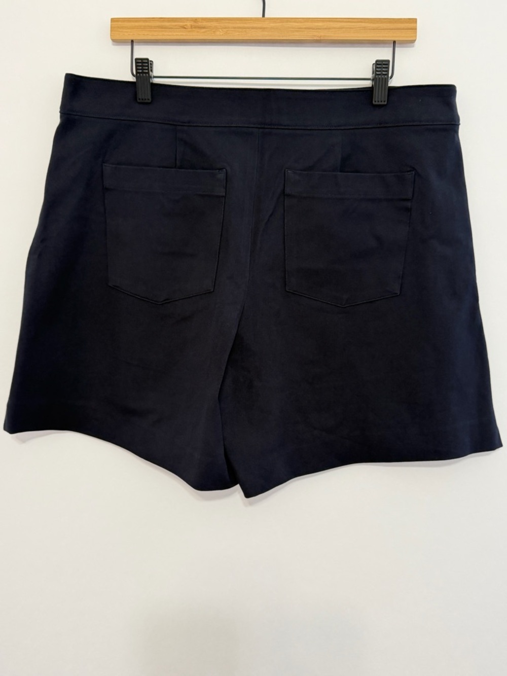 Spanx Women's Polished 6" Short Classic Navy Size XL - Picture 2 of 10